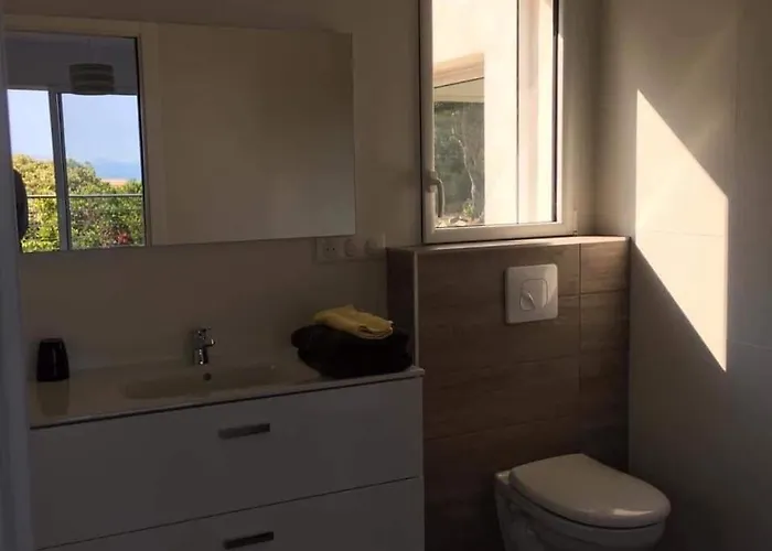 En Corse Du Sud - Golf D'ajaccio Vila *